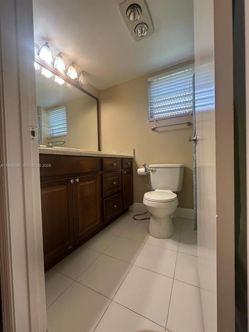 9848 Marina Blvd, Unit 811, Boca Raton, FL 33428 Photo