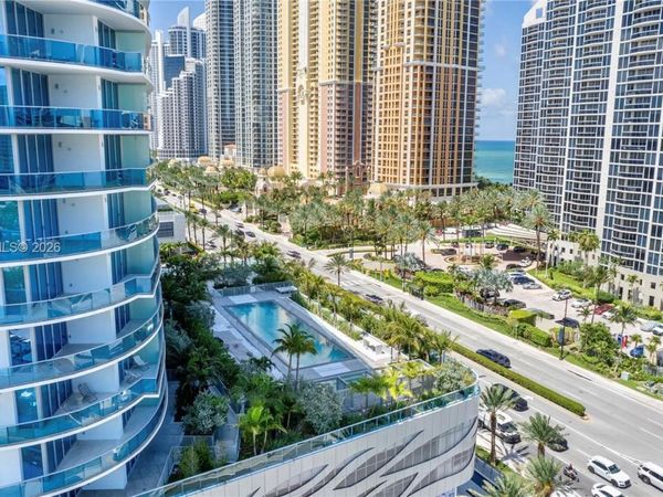 17550 Collins Ave, Unit 1003, Sunny Isles Beach, FL 33160