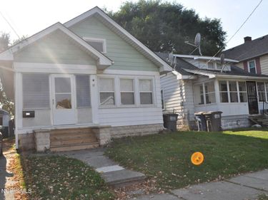 128 Carbon Street, Toledo, OH 43605