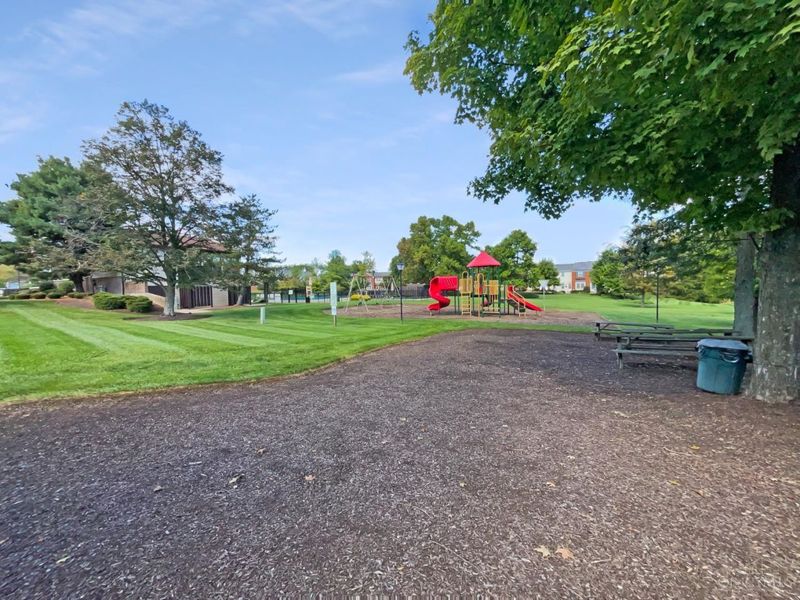 3364 Amberway Court, Unit 45, Colerain Township, OH 45251 Photo 30