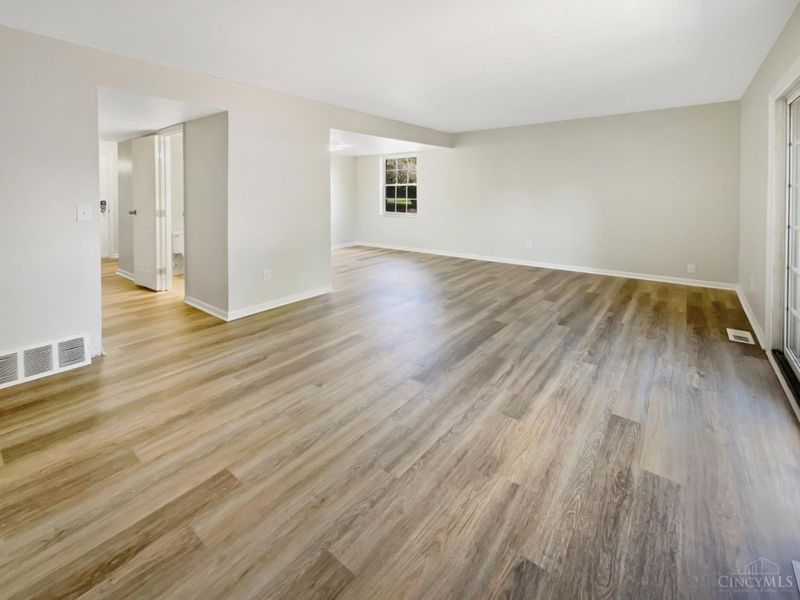 3364 Amberway Court, Unit 45, Colerain Township, OH 45251 Photo 5