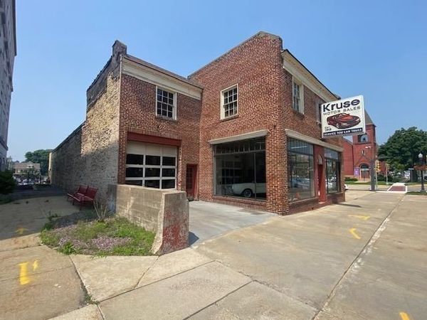 515 Broadway Street, Baraboo, WI 53913