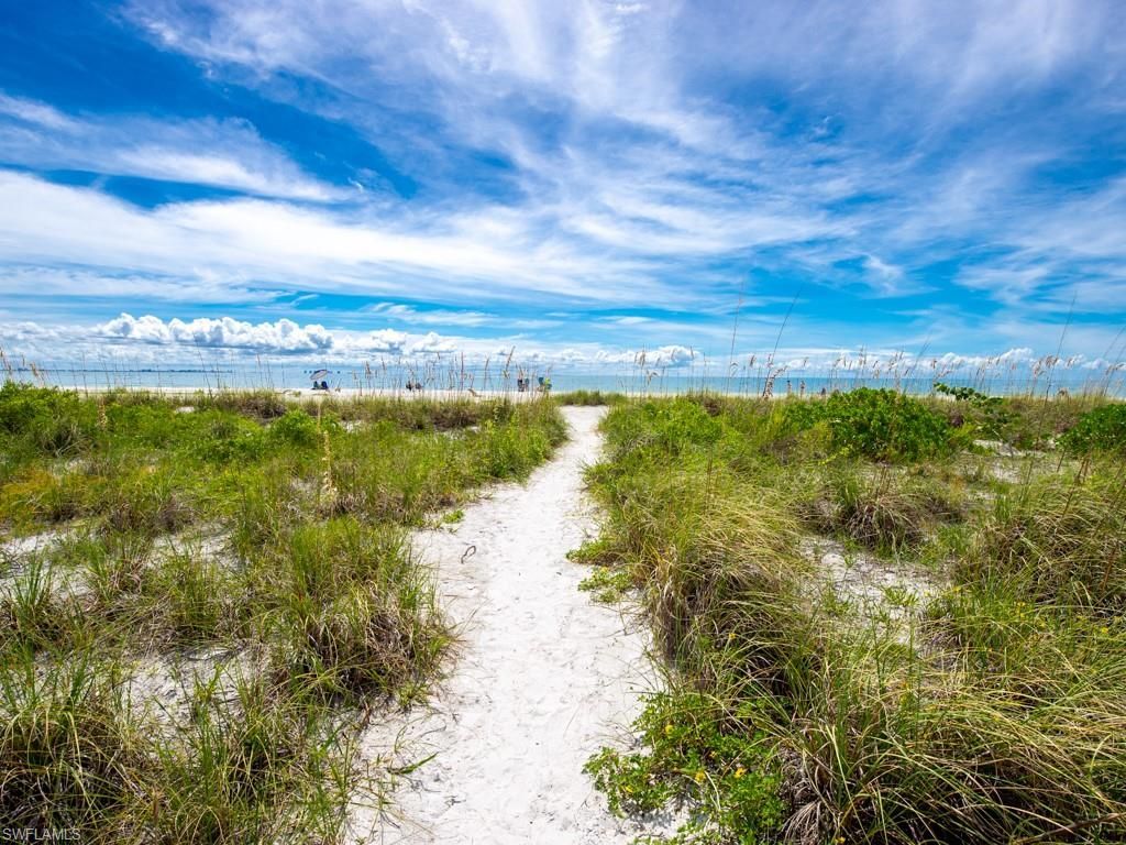 255 Periwinkle Way, Unit 6-C, Sanibel, FL 33957 Photo