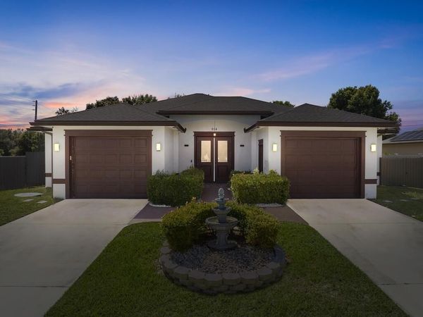 914 SW Mccracken Avenue, Port Saint Lucie, FL 34953