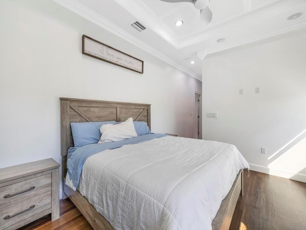 914 SW Mccracken Avenue, Port Saint Lucie, FL 34953 Photo