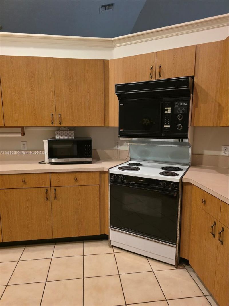 4802 Matanzas Ave, Fort Pierce, FL 34946 Photo