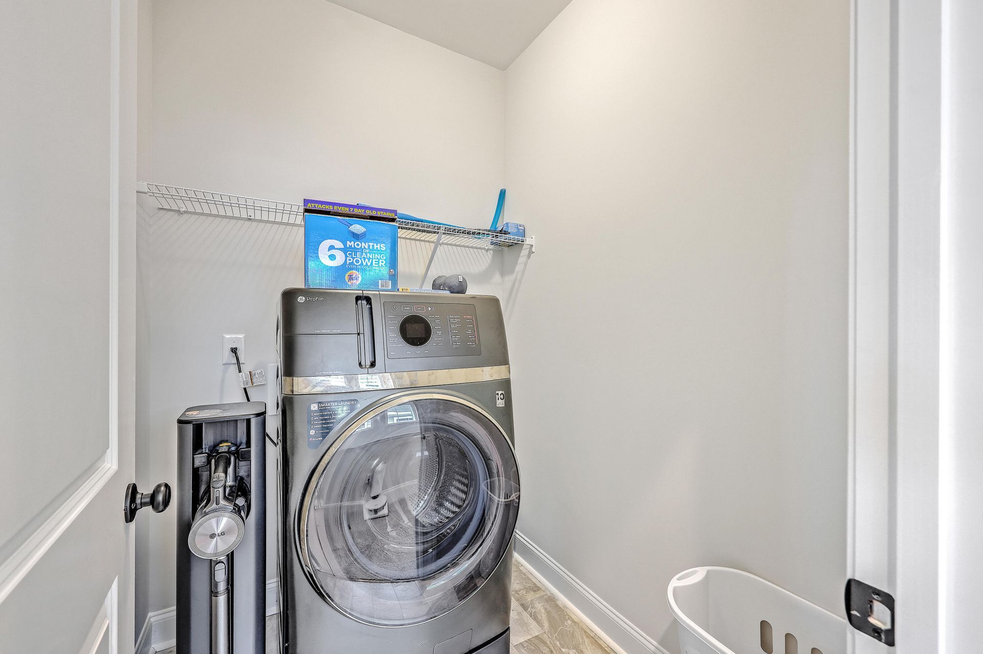 159 Hawthorne Landing Drive Photo 16