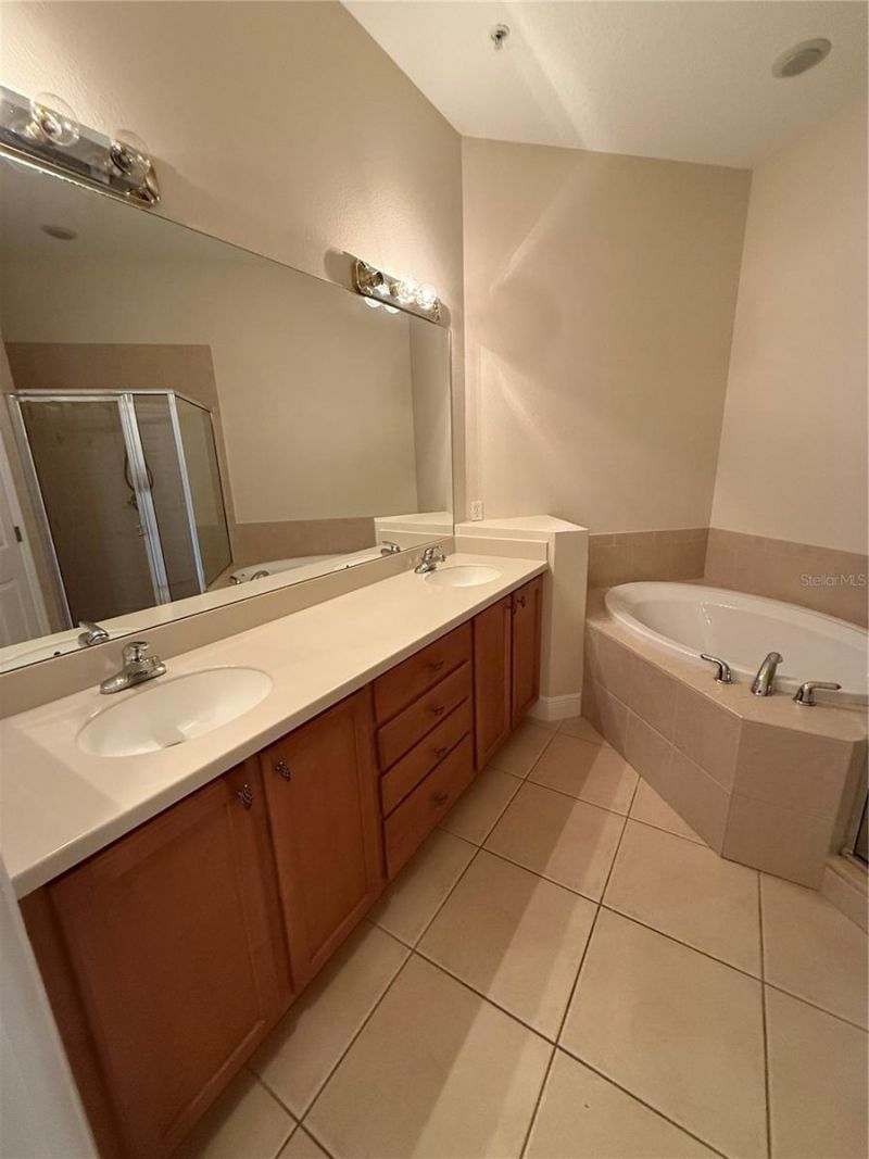 8153 Miramar Way, Lakewood Ranch, FL 34202 Photo