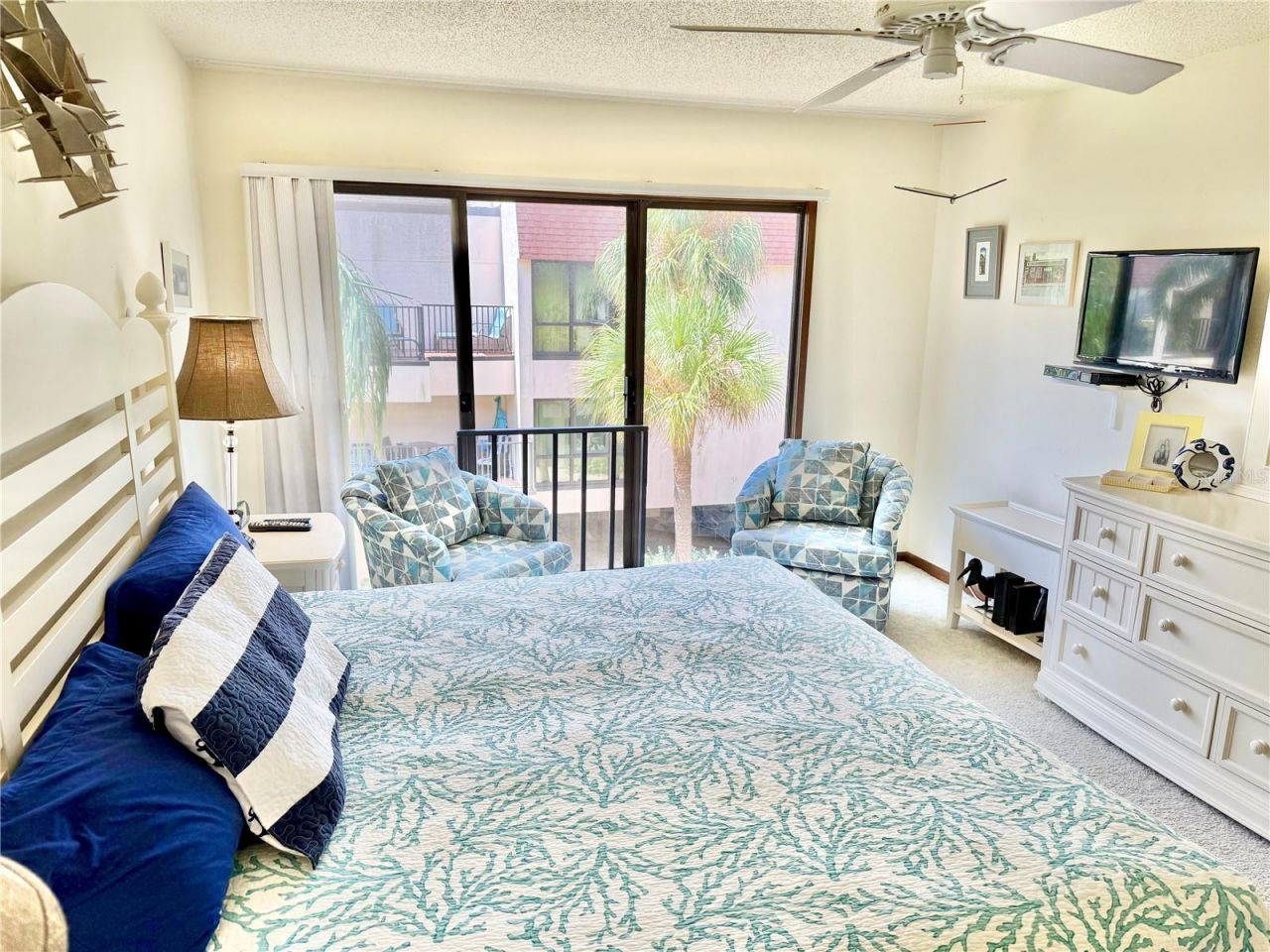 5808 Gulf Drive, Unit 203, Holmes Beach, FL 34217 Photo