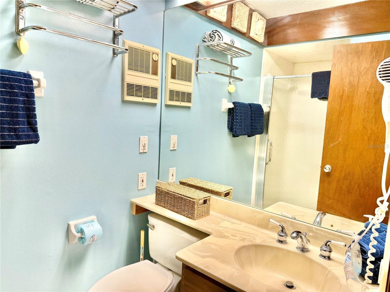 5808 Gulf Drive, Unit 203, Holmes Beach, FL 34217 Photo