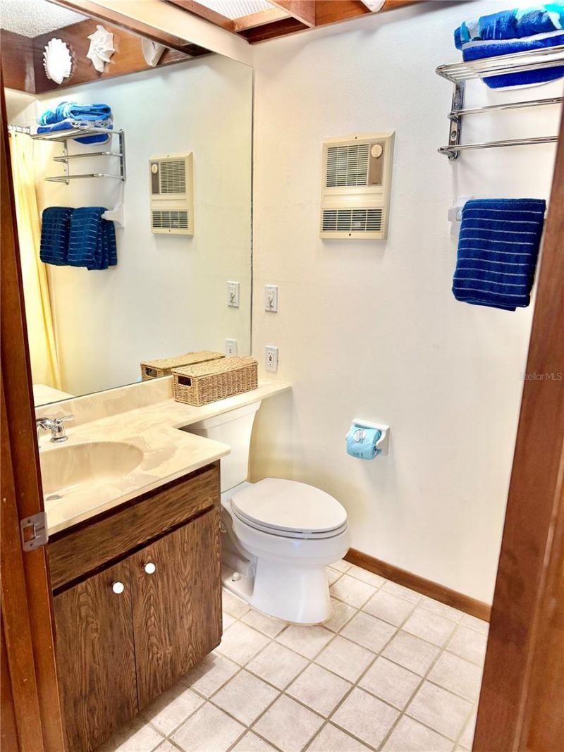 5808 Gulf Drive, Unit 203, Holmes Beach, FL 34217 Photo