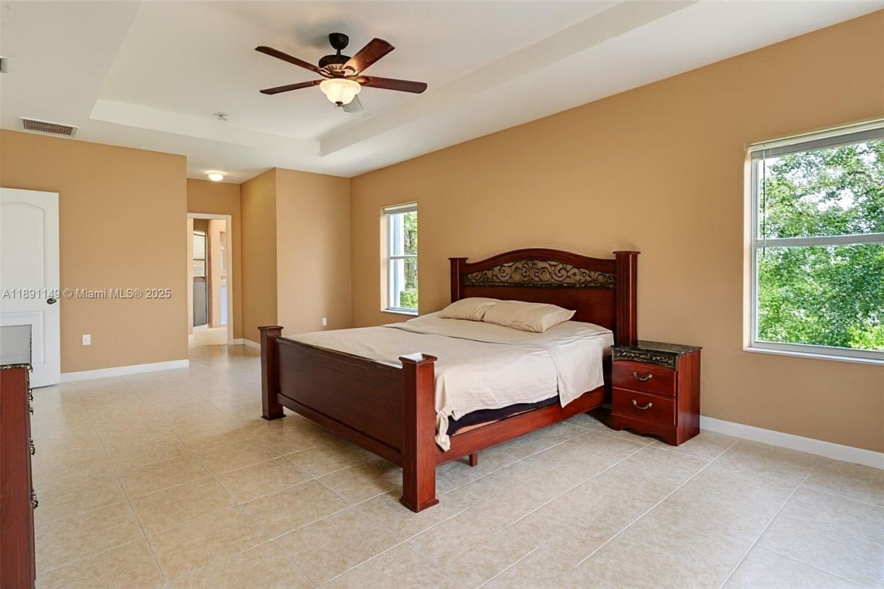 204 NE 32nd Ter, Homestead, FL 33033 Photo