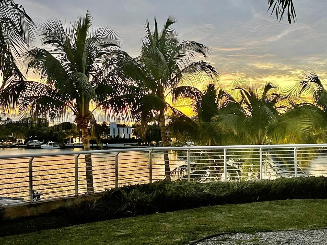 6580 Indian Creek Dr, Unit 206, Miami Beach, FL 33141 Photo