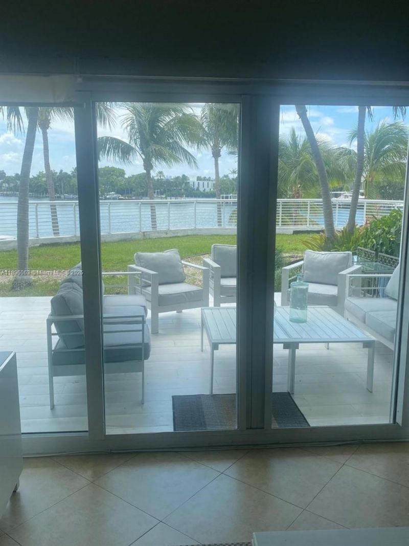 6580 Indian Creek Dr, Unit 206, Miami Beach, FL 33141 Photo