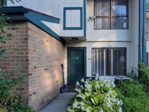 104 TIMBER CREEK ROAD, CLEMENTON, NJ 08021