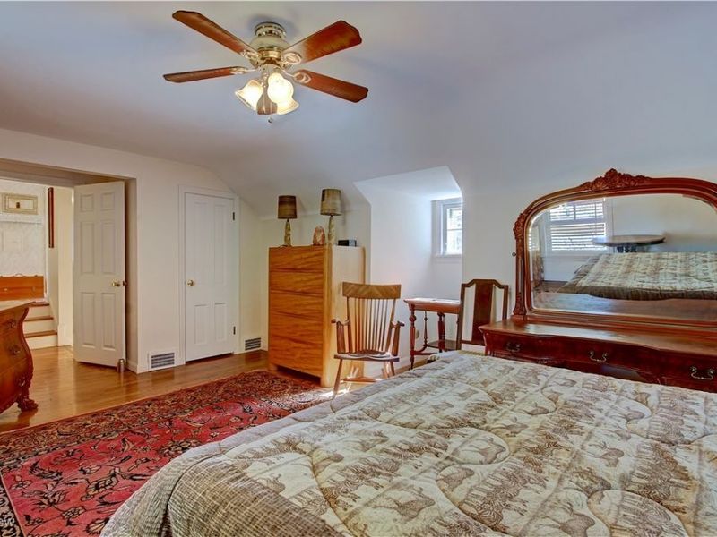 2763 Derbyshire Road, Cleveland, OH 44106 Photo 17