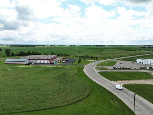 Block 2, Lot 7 W Greenwood Street, Thief River Falls, MN 56701