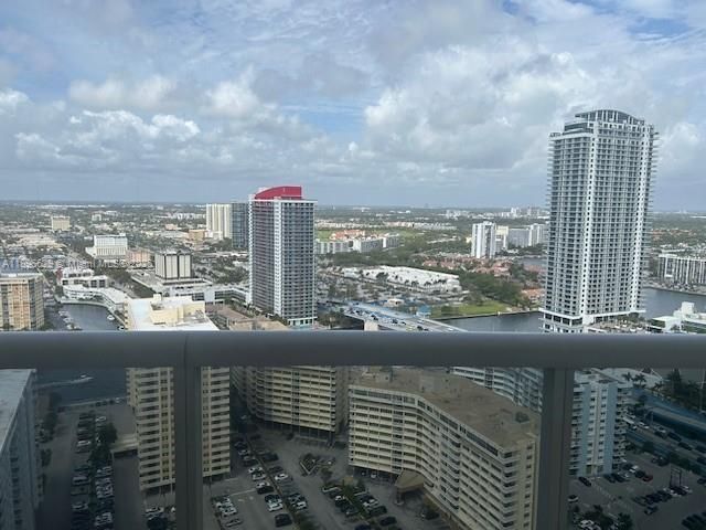 1850 S Ocean Dr, Unit 3308, Hallandale Beach, FL 33009 Photo