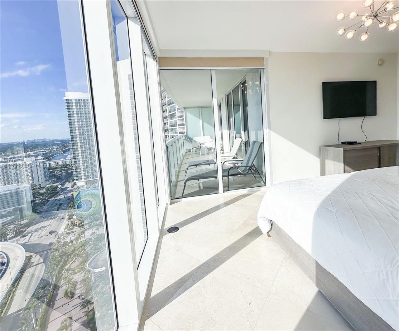 1850 S Ocean Dr, Unit 3308, Hallandale Beach, FL 33009 Photo