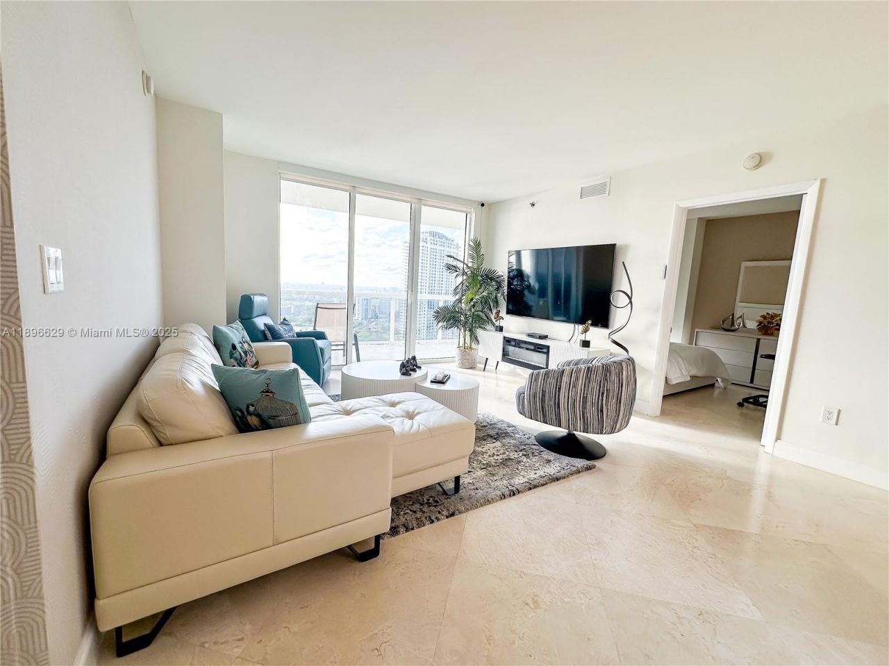 1850 S Ocean Dr, Unit 3308, Hallandale Beach, FL 33009 Photo