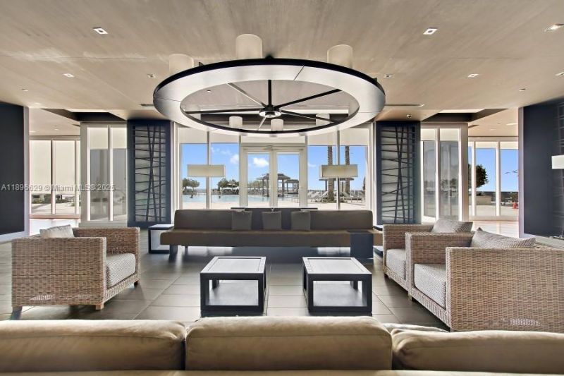 1850 S Ocean Dr, Unit 3308, Hallandale Beach, FL 33009 Photo