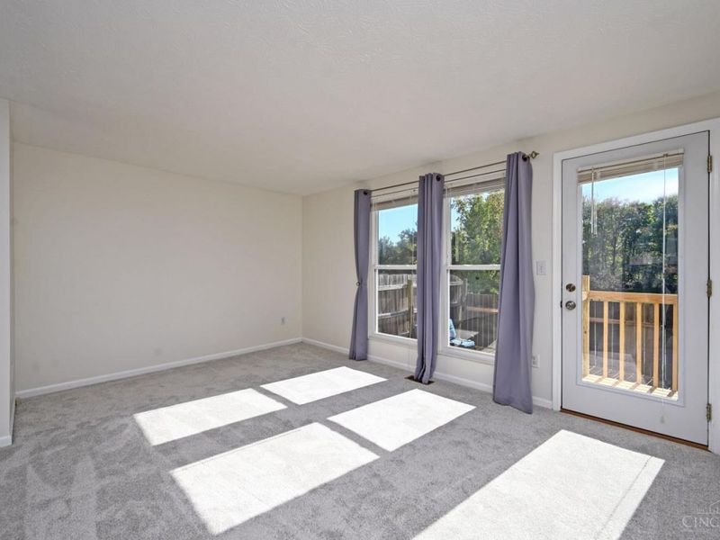 1055 Stratford Court, Unit 33, Loveland, OH 45140 Photo 13