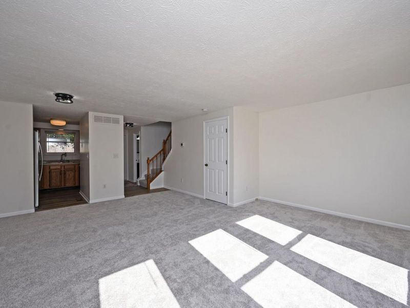 1055 Stratford Court, Unit 33, Loveland, OH 45140 Photo 14