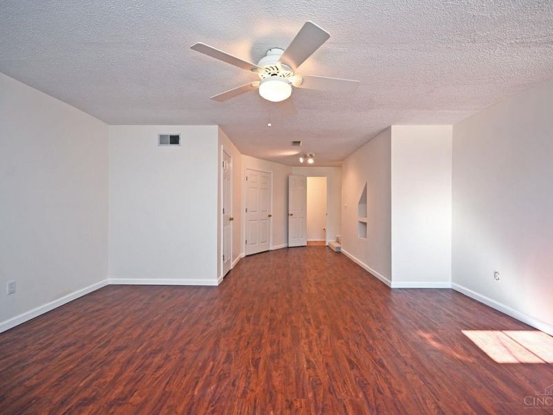 1055 Stratford Court, Unit 33, Loveland, OH 45140 Photo 35