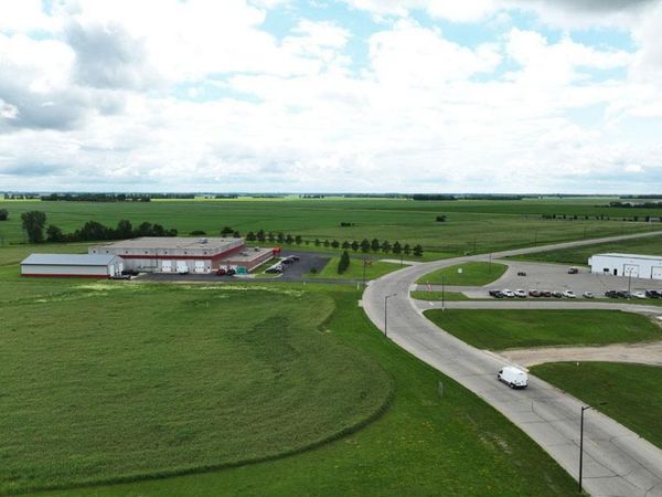 TBD W GREENWOOD Street W, Thief River Falls, MN 56701