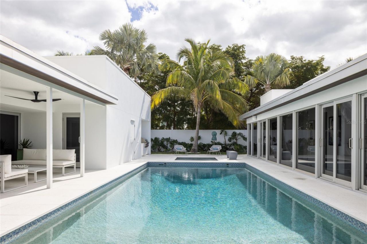 1354 Westway Drive, Sarasota, FL 34236 Photo