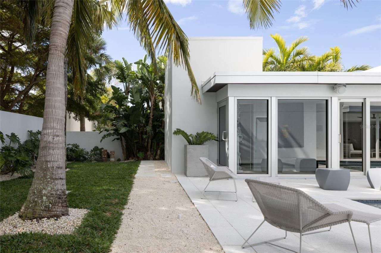 1354 Westway Drive, Sarasota, FL 34236 Photo