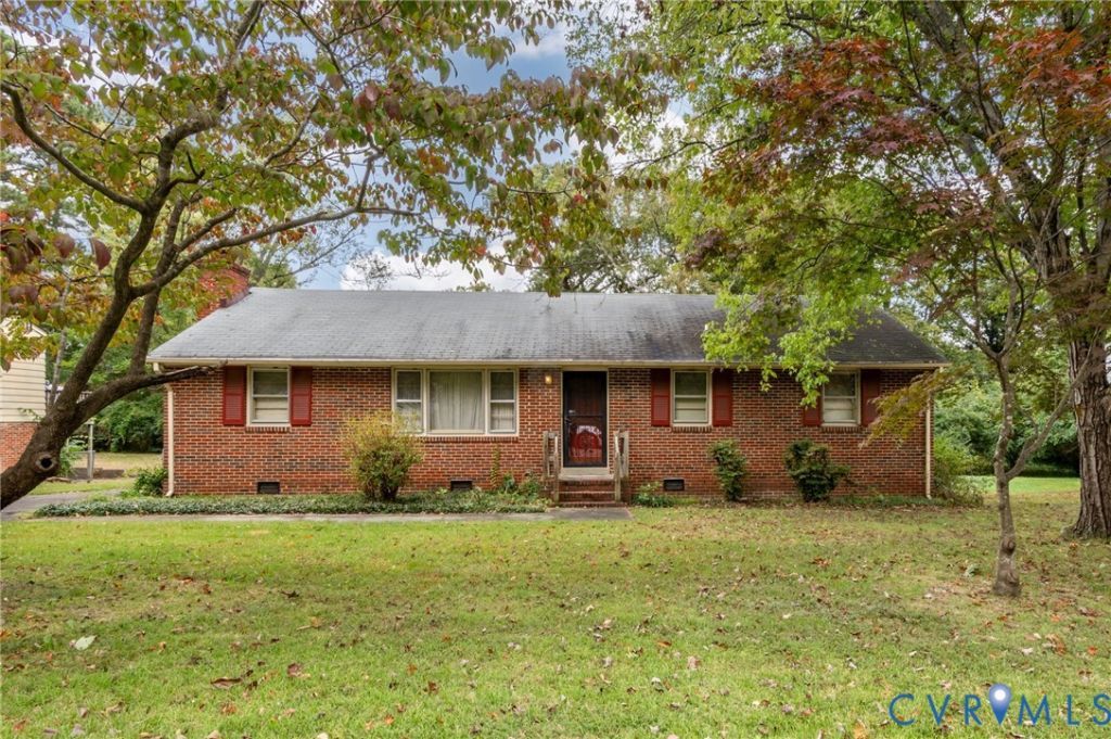 6450 Holborn Road, Chesterfield, VA 23224 Main Photo