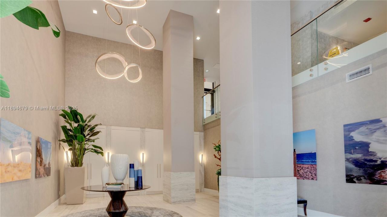 2301 S Ocean Dr, Unit 301, Hollywood, FL 33019 Photo