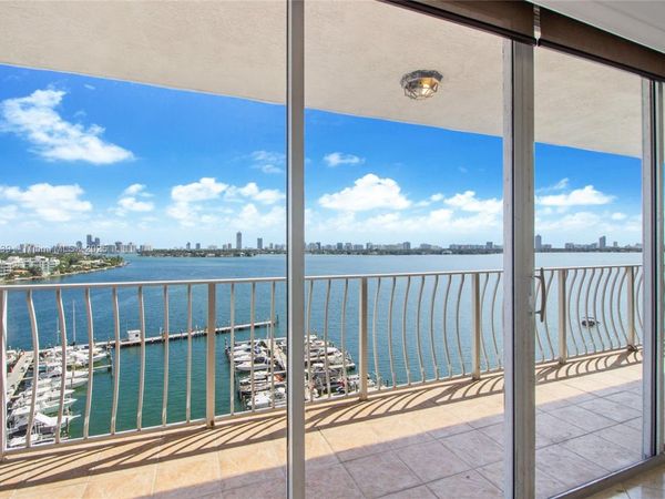 7601 E Treasure Dr, Unit 1219, North Bay Village, FL 33141