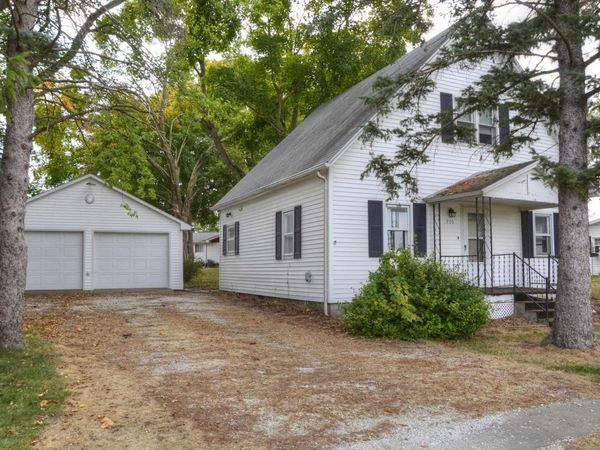 705 W ADAMS Street, Blandinsville, IL 61420