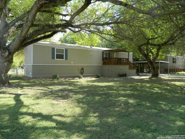 253 Elm, McQueeney, TX 78123