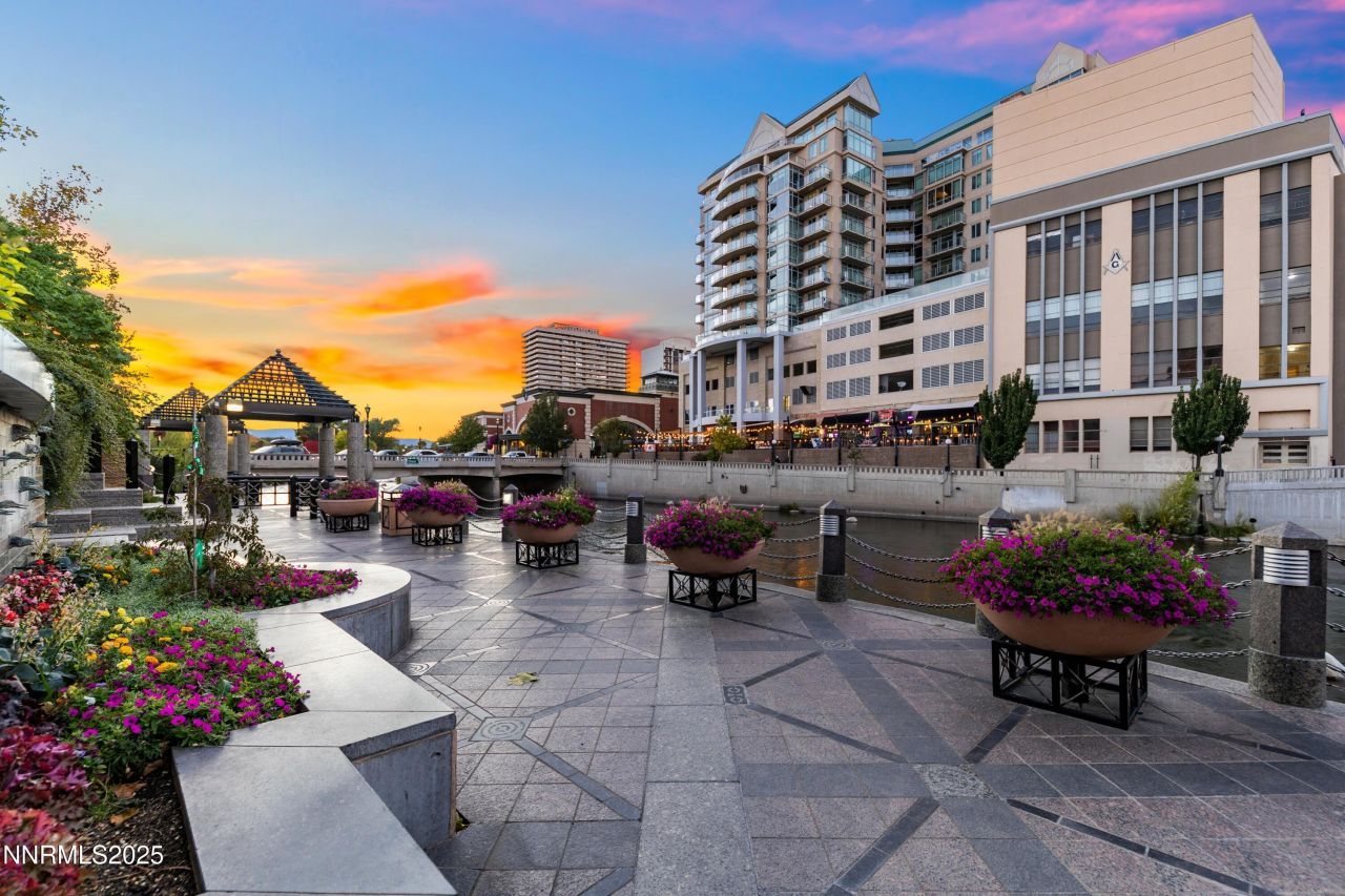 50 N Sierra Street, Unit 601, Reno, NV 89501 Photo