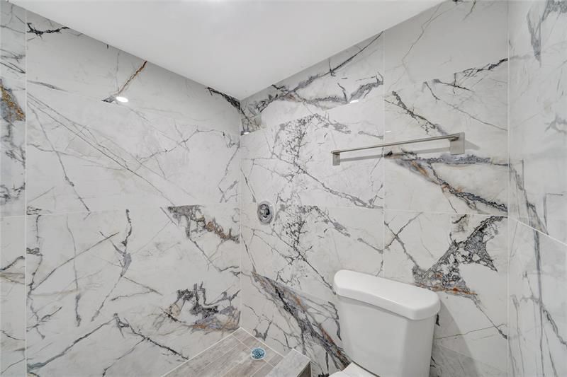 1100 Saint Charles Place, Unit 708, Pembroke Pines, FL 33026 Photo