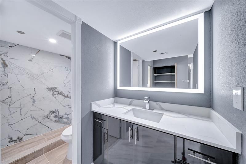 1100 Saint Charles Place, Unit 708, Pembroke Pines, FL 33026 Photo