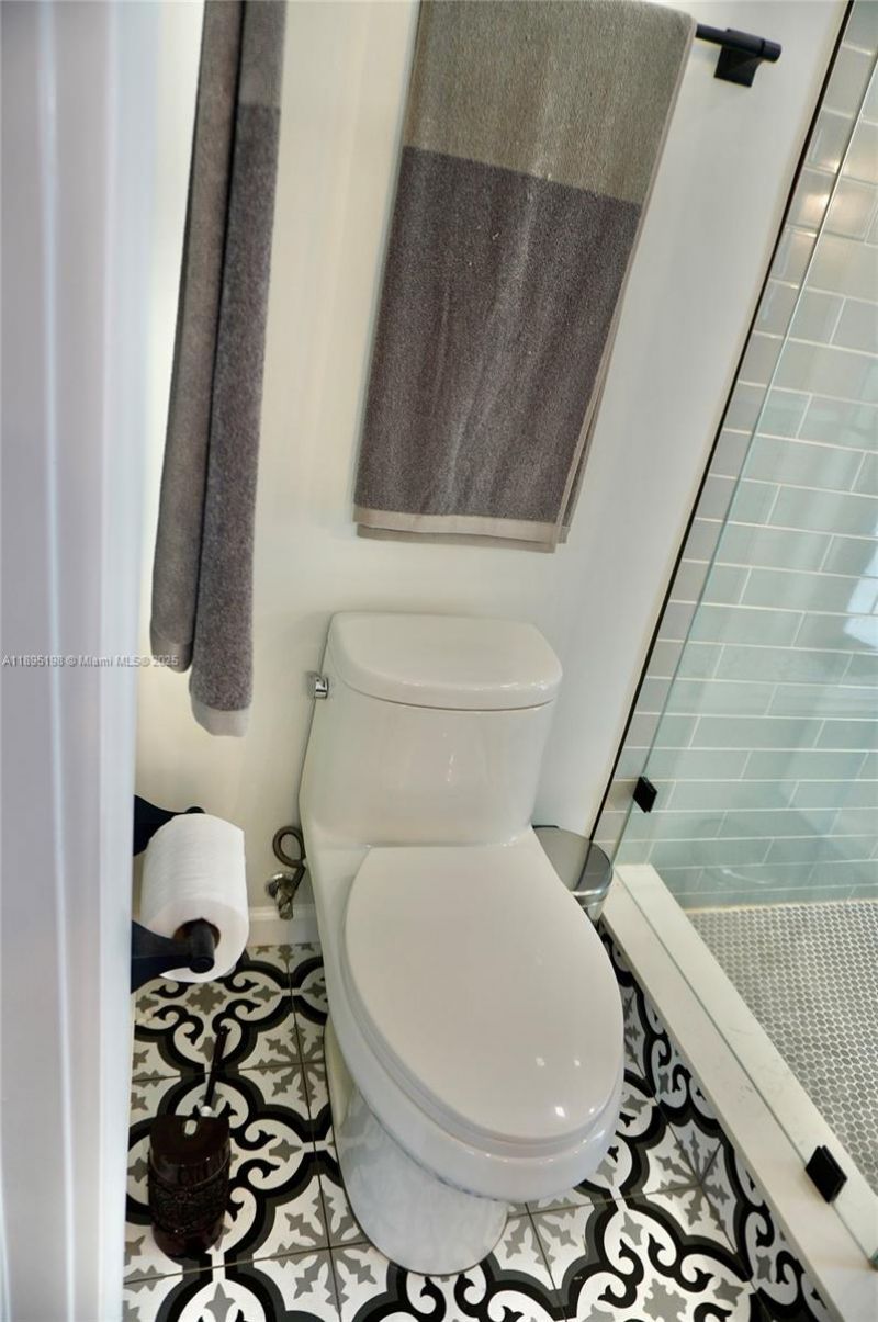 7321 Allen Dr, Hollywood, FL 33024 Photo