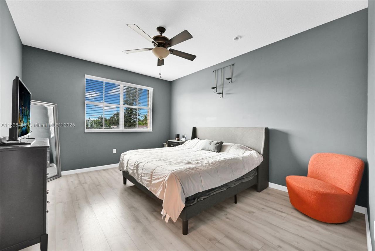 5844 Siena Ln, Hollywood, FL 33021 Photo