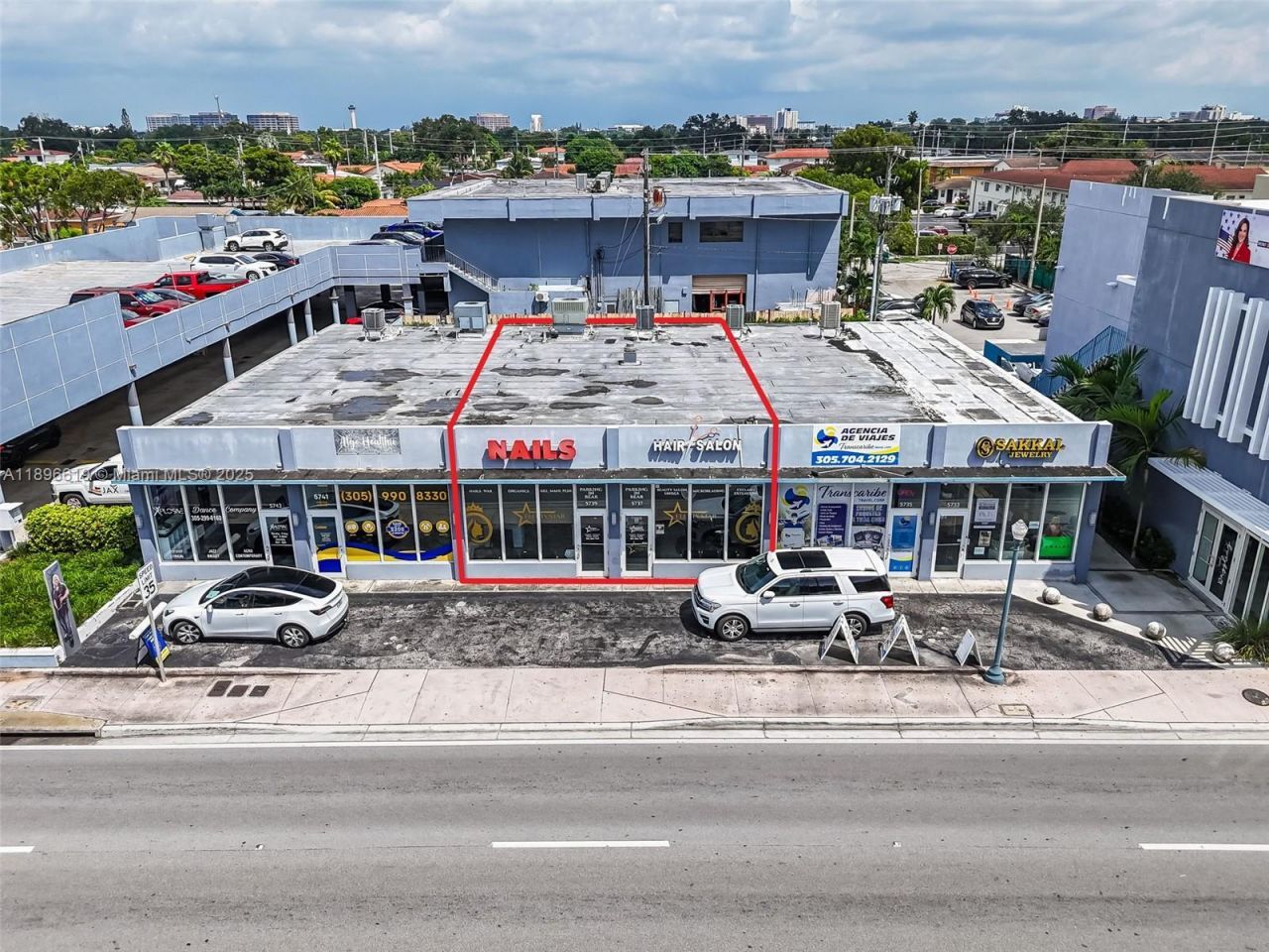 5737 SW 8th St, Miami, FL 33144 Photo