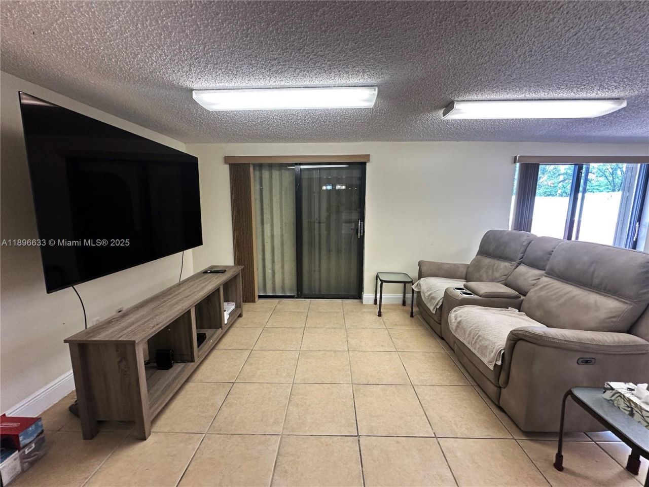 3730 NW Alcantara Ave, Unit 69-F, Doral, FL 33178 Photo