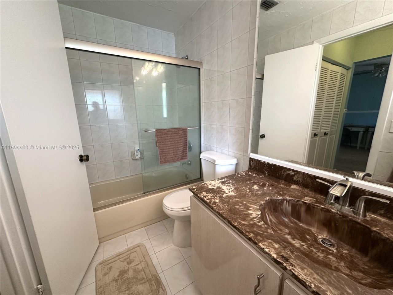 3730 NW Alcantara Ave, Unit 69-F, Doral, FL 33178 Photo