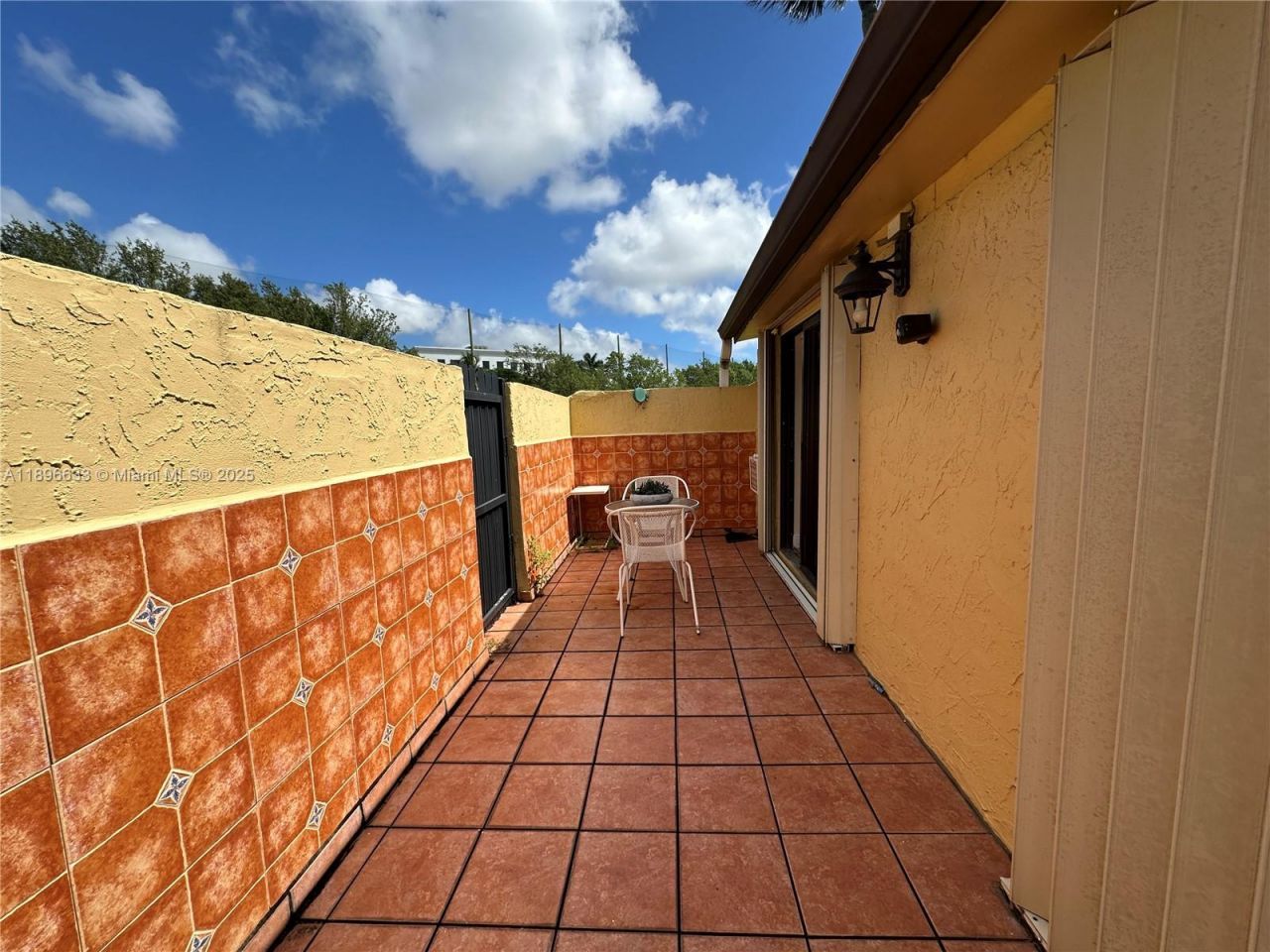 3730 NW Alcantara Ave, Unit 69-F, Doral, FL 33178 Photo