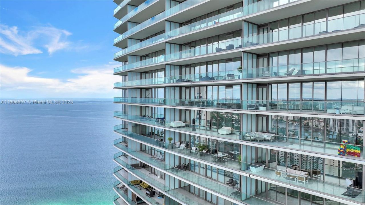 18975 Collins Ave, Unit 3503, Sunny Isles Beach, FL 33160 Photo