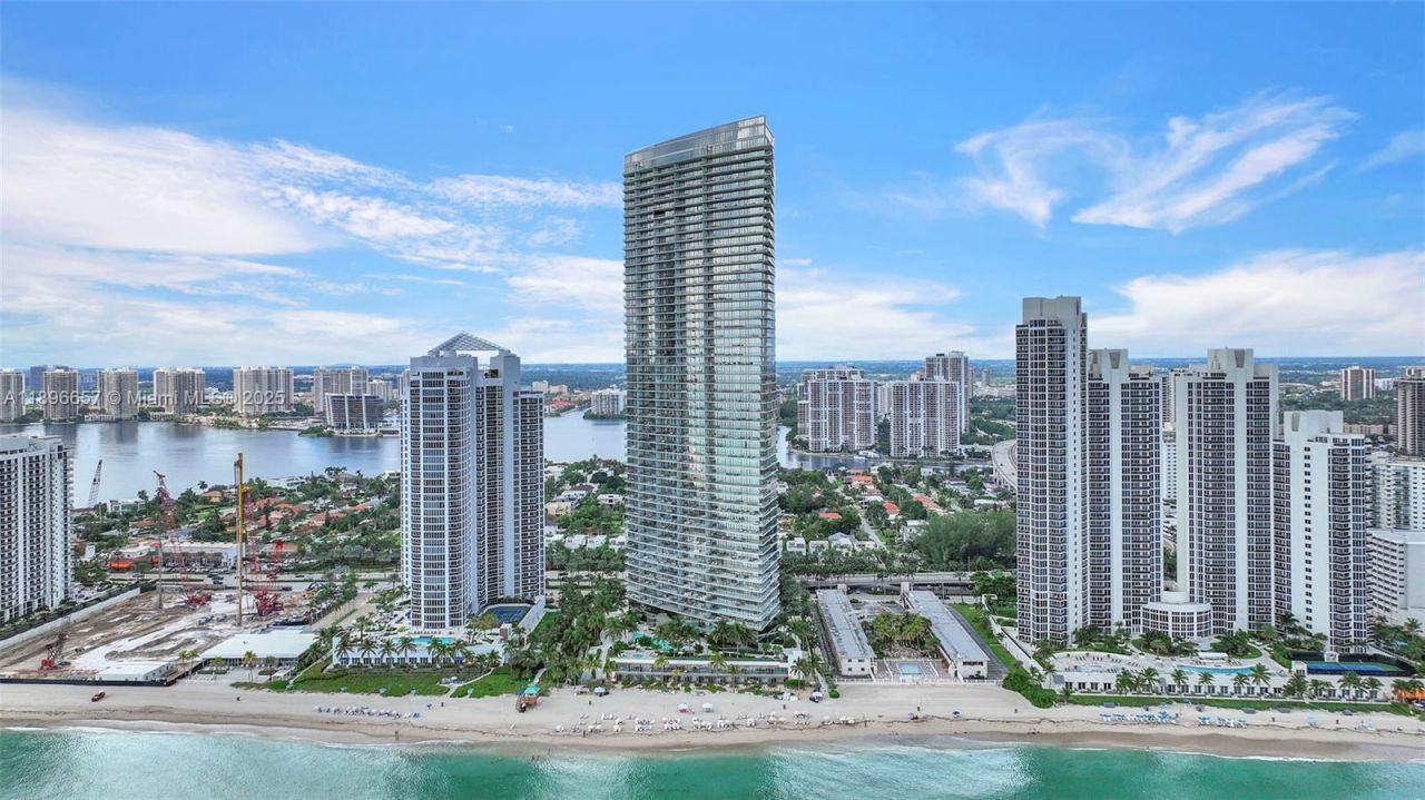 18975 Collins Ave, Unit 3503, Sunny Isles Beach, FL 33160 Photo