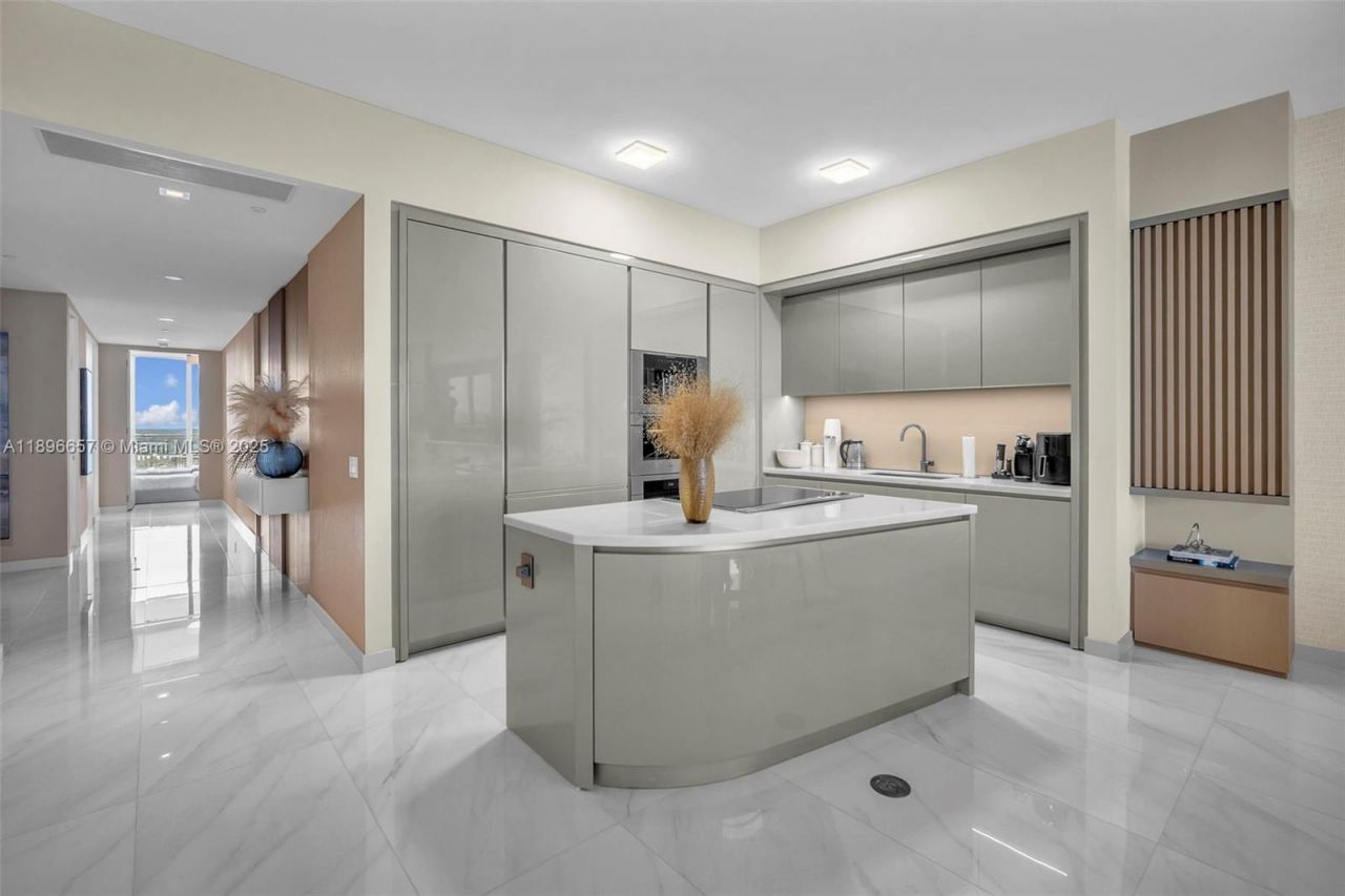 18975 Collins Ave, Unit 3503, Sunny Isles Beach, FL 33160 Photo