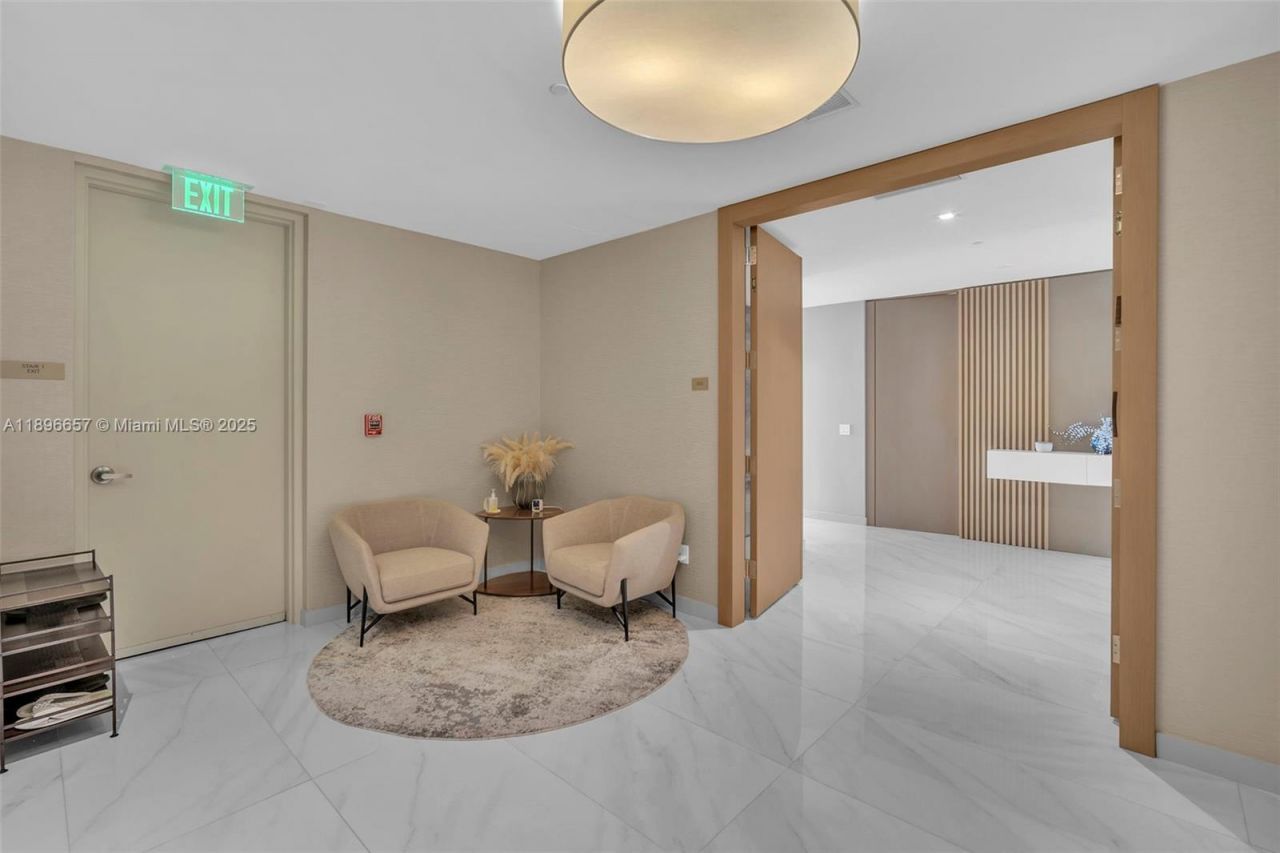 18975 Collins Ave, Unit 3503, Sunny Isles Beach, FL 33160 Photo