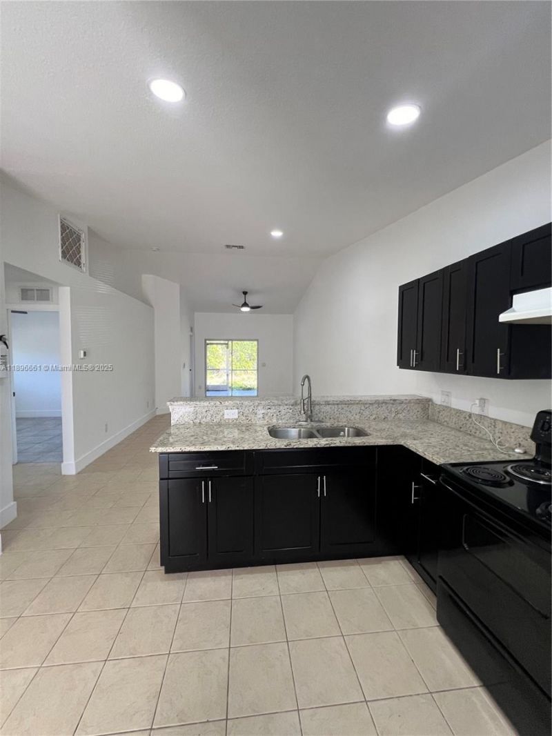 1412-1414 W 12th St, Lehigh Acres, FL 33972 Photo